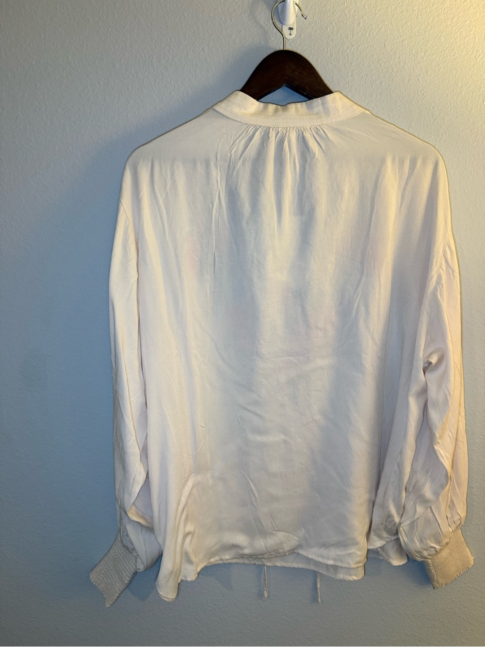 easel Beige - Embroidered Peasant Blouse with Multicolored Floral Accents - NWT - Picture 6 of 9